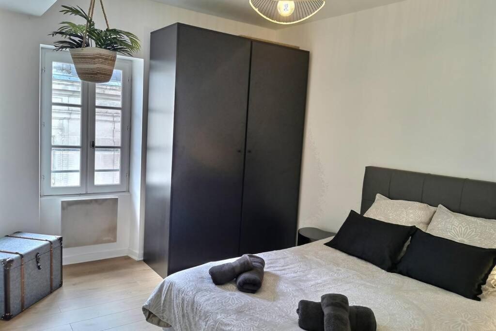 Le Beau Lieu # Hyper Centre # Proche Des Quais Apartment Cognac Exterior photo